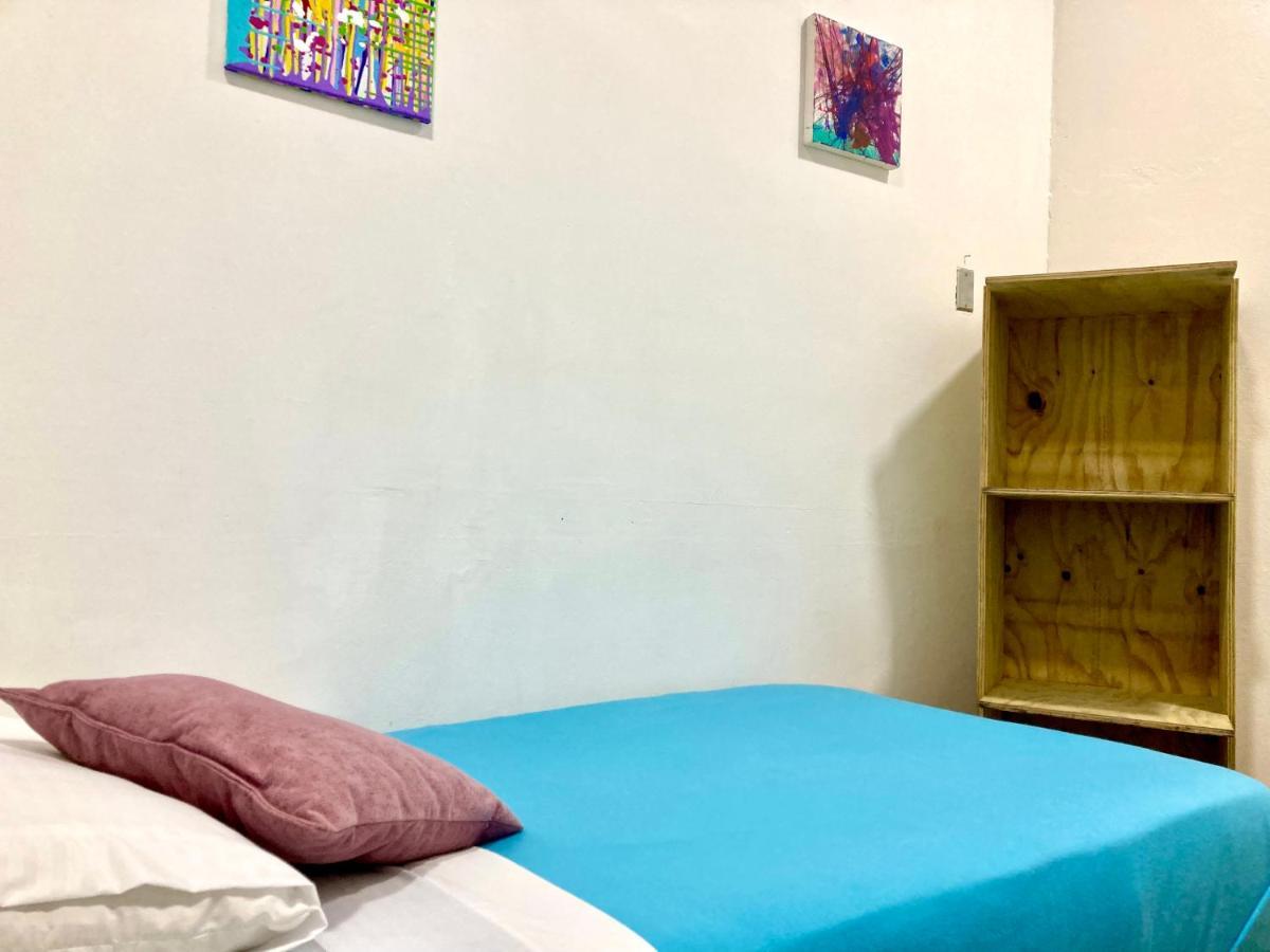 Hostal Macondo ボゴタ エクステリア 写真