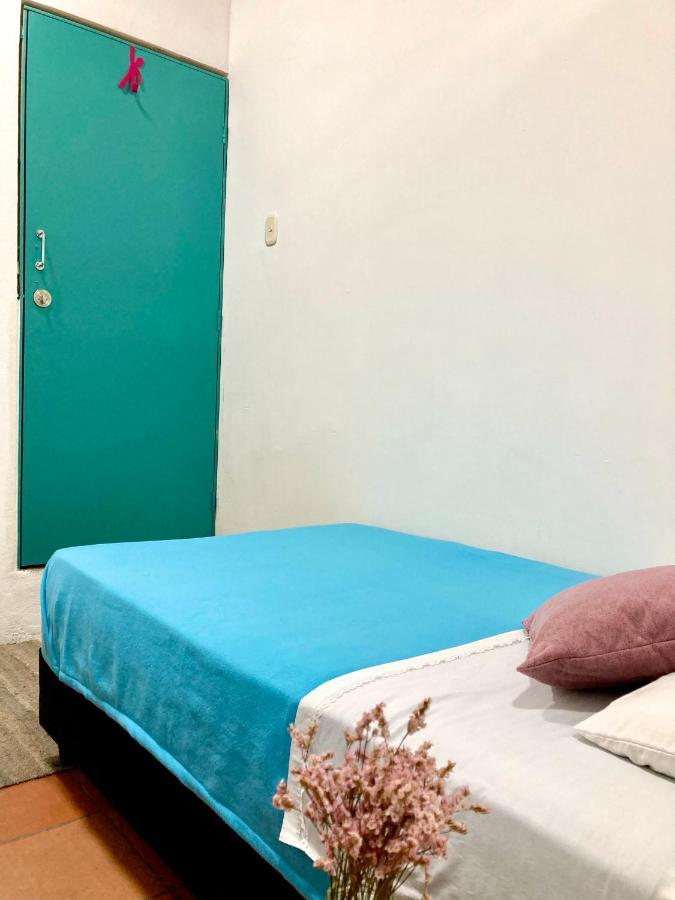 Hostal Macondo ボゴタ エクステリア 写真